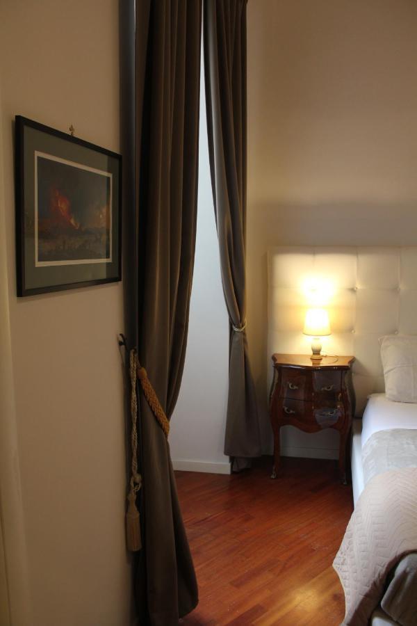 Realpartenope B&B 284 Наполи Екстериор снимка